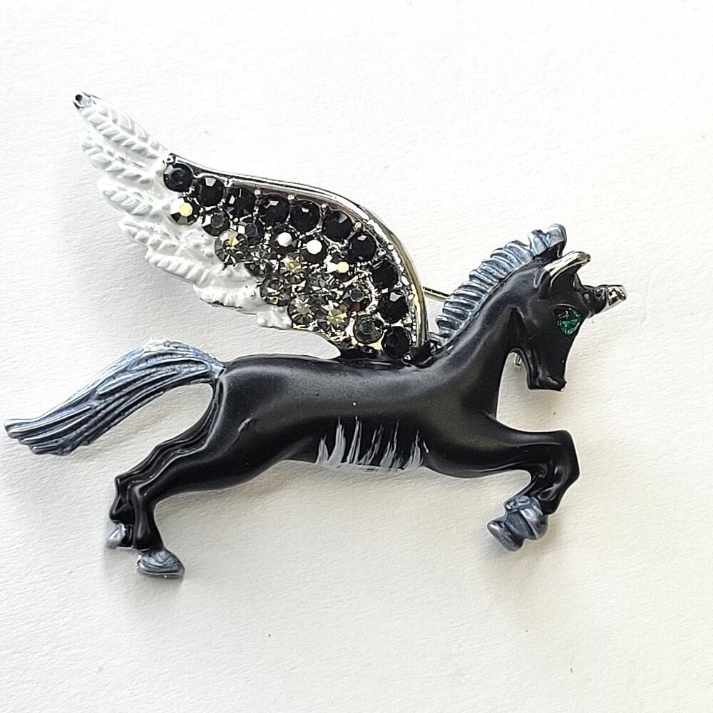 Horse Brooch Pin, Pegasus Brooch, Unicorn Brooch Pin -NEW